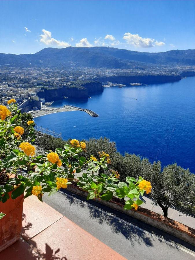 Bella Vista House-Sorrento Coast - Free Parking-Solarium Apartment วีโกเอเกวนเซ ภายนอก รูปภาพ
