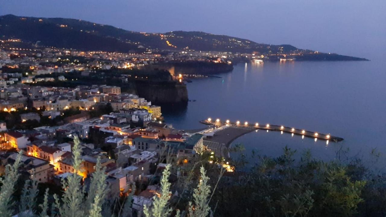 Bella Vista House-Sorrento Coast - Free Parking-Solarium Apartment วีโกเอเกวนเซ ภายนอก รูปภาพ